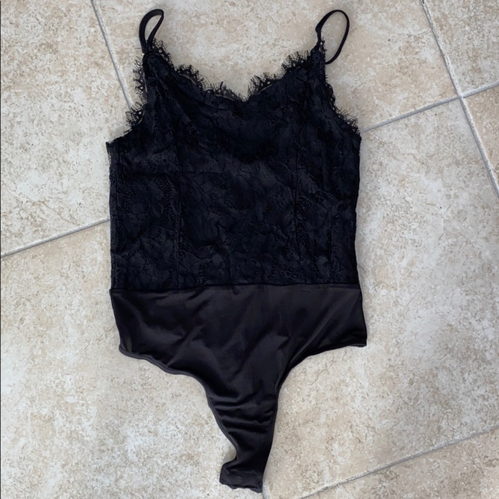 NWT LACE EYELET THONG BODYSUIT